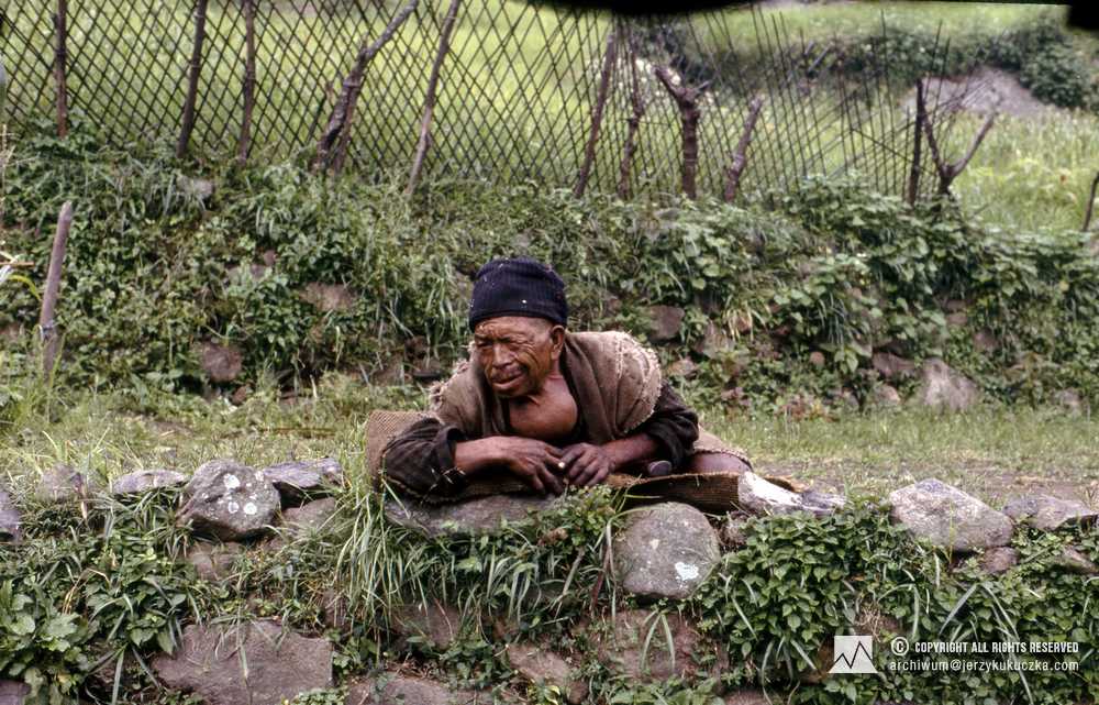 Nepalczyk napotkany podczas dojścia do bazy.