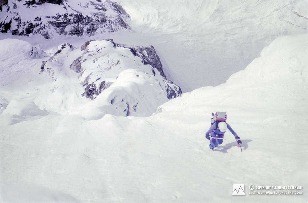 Ryszard Pawłowski w ścianie Lhotse.