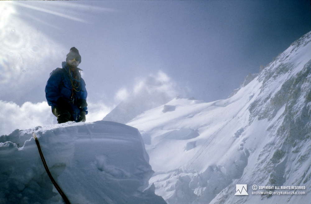 Wojciech Kurtyka na stoku Gasherbrum II.