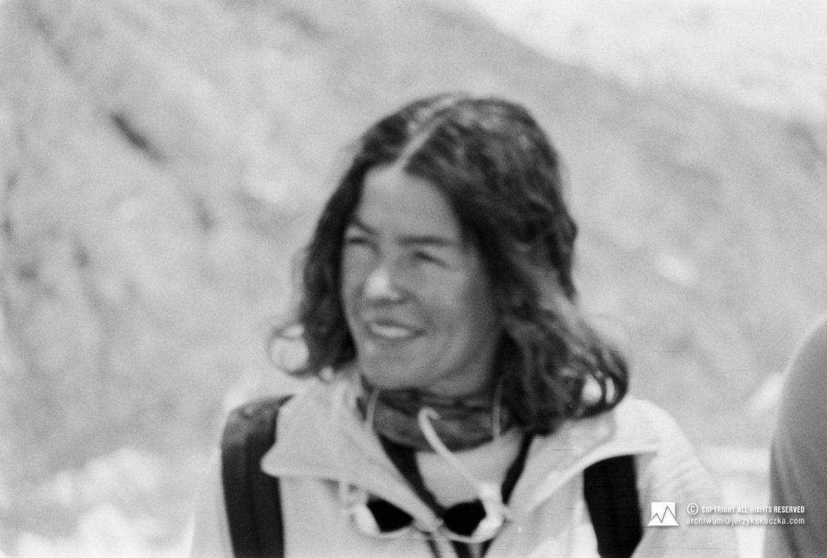 Wanda Rutkiewicz w bazie po zejściu ze szczytu K2.