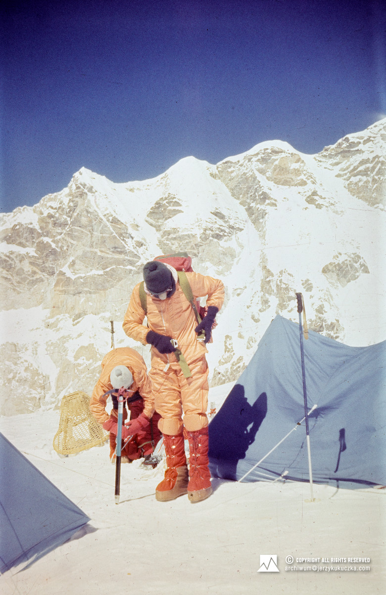 Uczestnicy wyprawy w obozie III (7000 m n.p.m.).