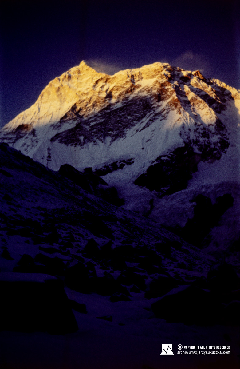 Południowo-wschodnia grań Makalu.
