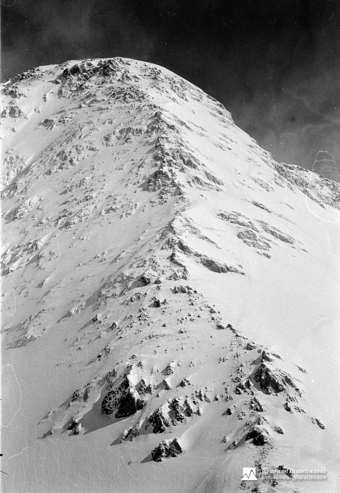 Eastern wall of Gasherbrum II.
