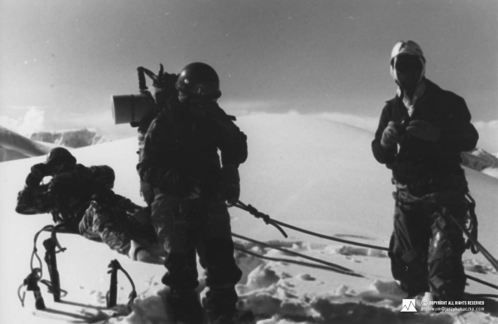Participants of the expedition on the Manaslu slope. From the left: Carlos Carsolio, Elsa Avila and Wojciech Kurtyka.