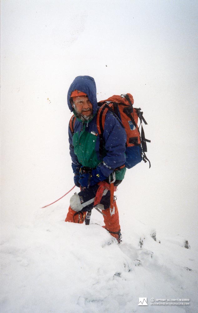 Jerzy Kukuczka on the Lhotse slope.