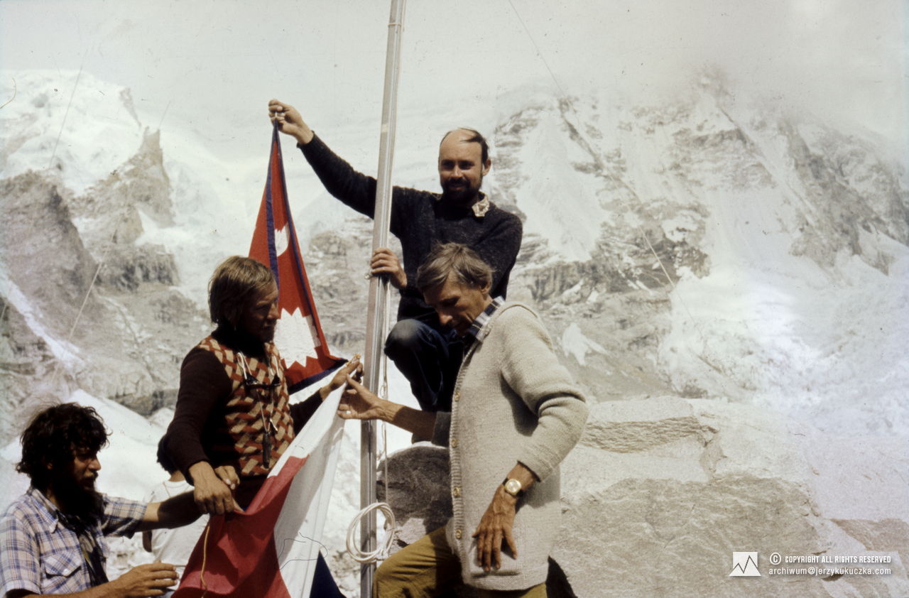 Participants of the expedition at the base. From the right: Andrzej Zawada, Konstanty Chitulescu, Jerzy Kukuczka and Andrzej Czok.