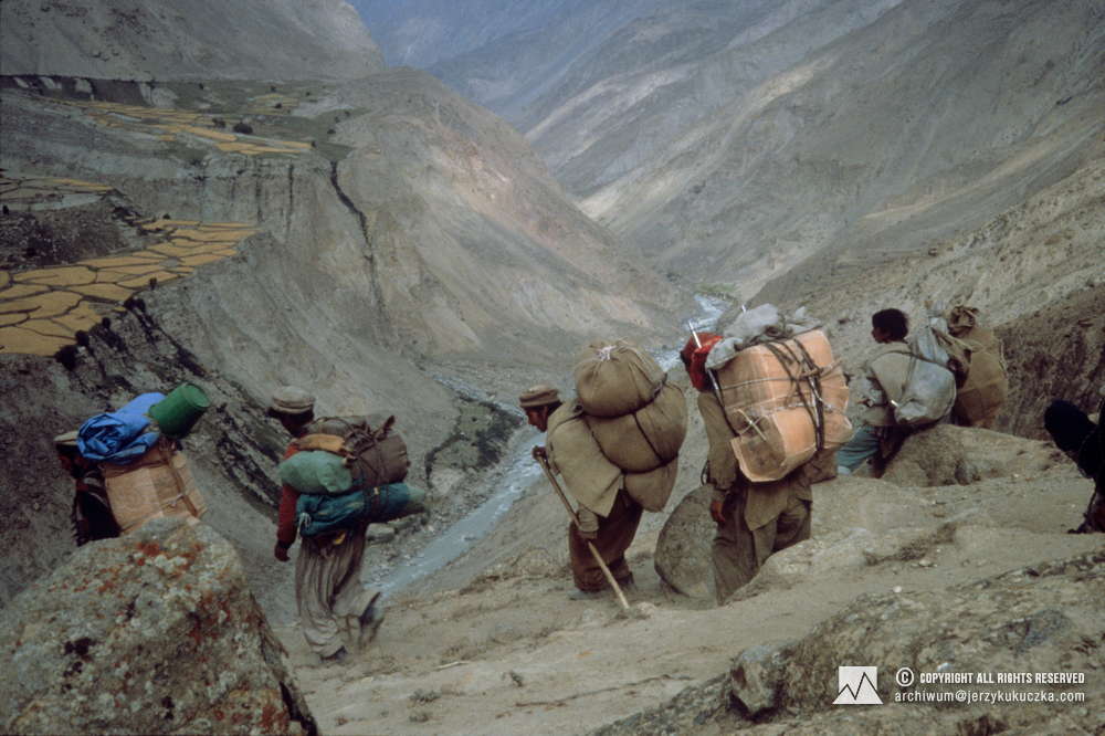 Porters on the way to base.