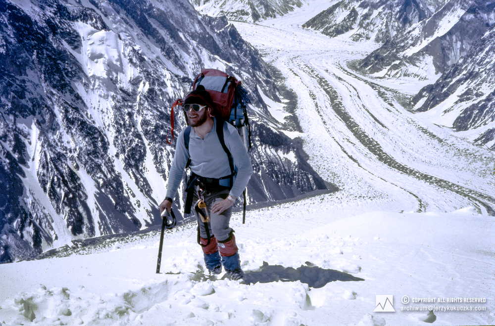 Jerzy Kukuczka on the K2 slope.
