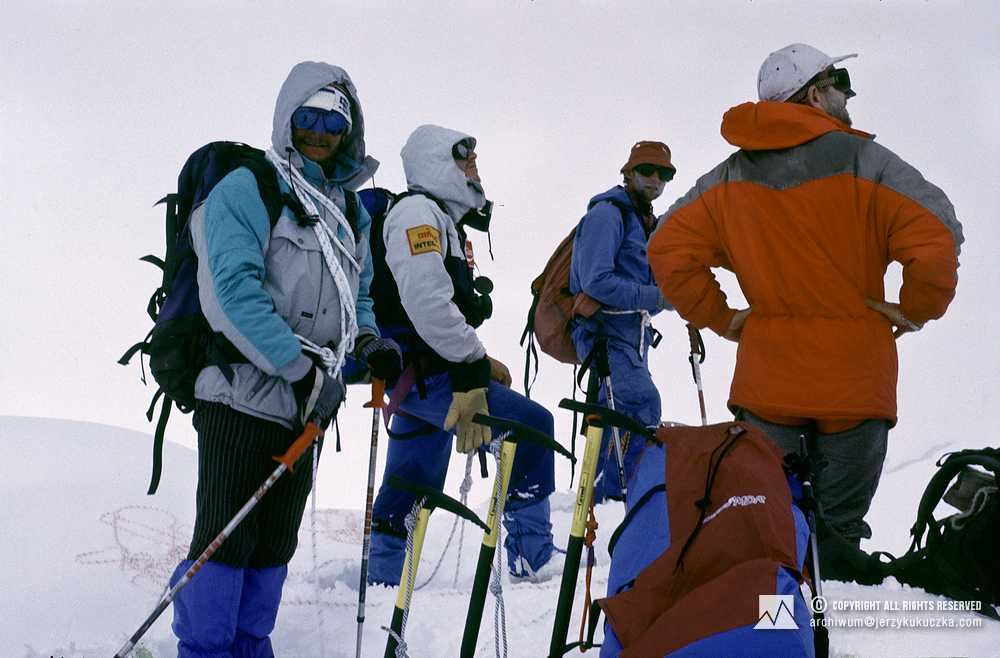 Climbers on the Manaslu slope. From the left: Jerzy Kukuczka, Carlos Carsolio, Wojtek Kurtyka and Edward Westerlund.