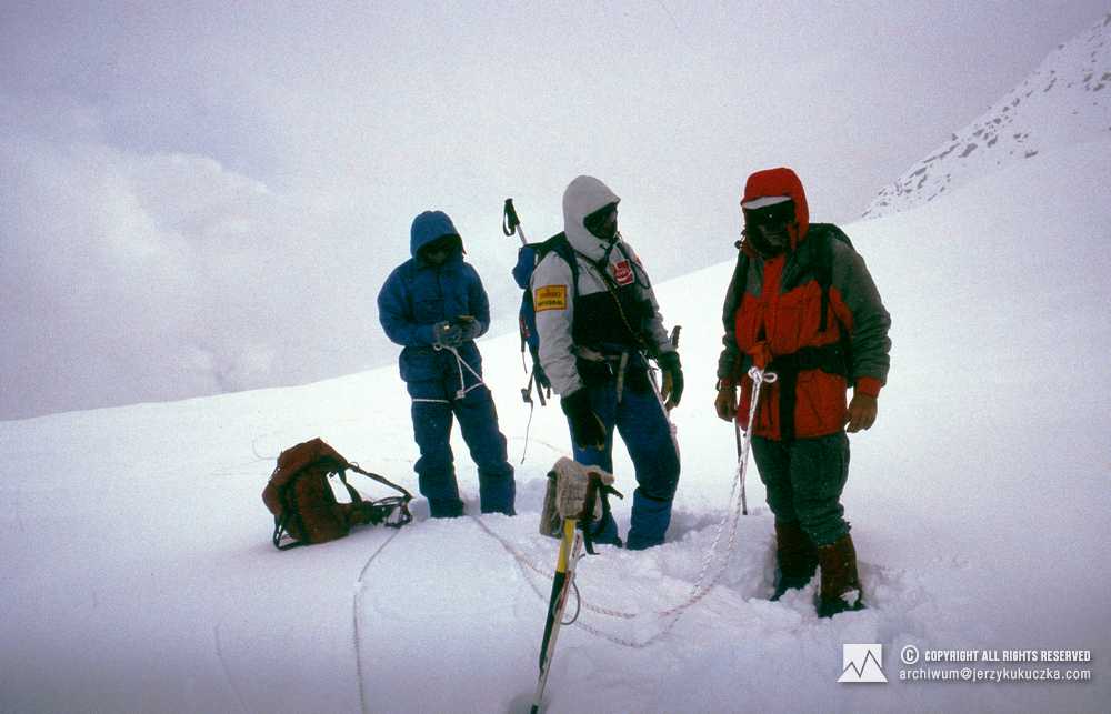 Participants of the expedition on the Manaslu slope. From the left: Wojtek Kurtyka, Carlos Carsolio and Edward Westerlund.