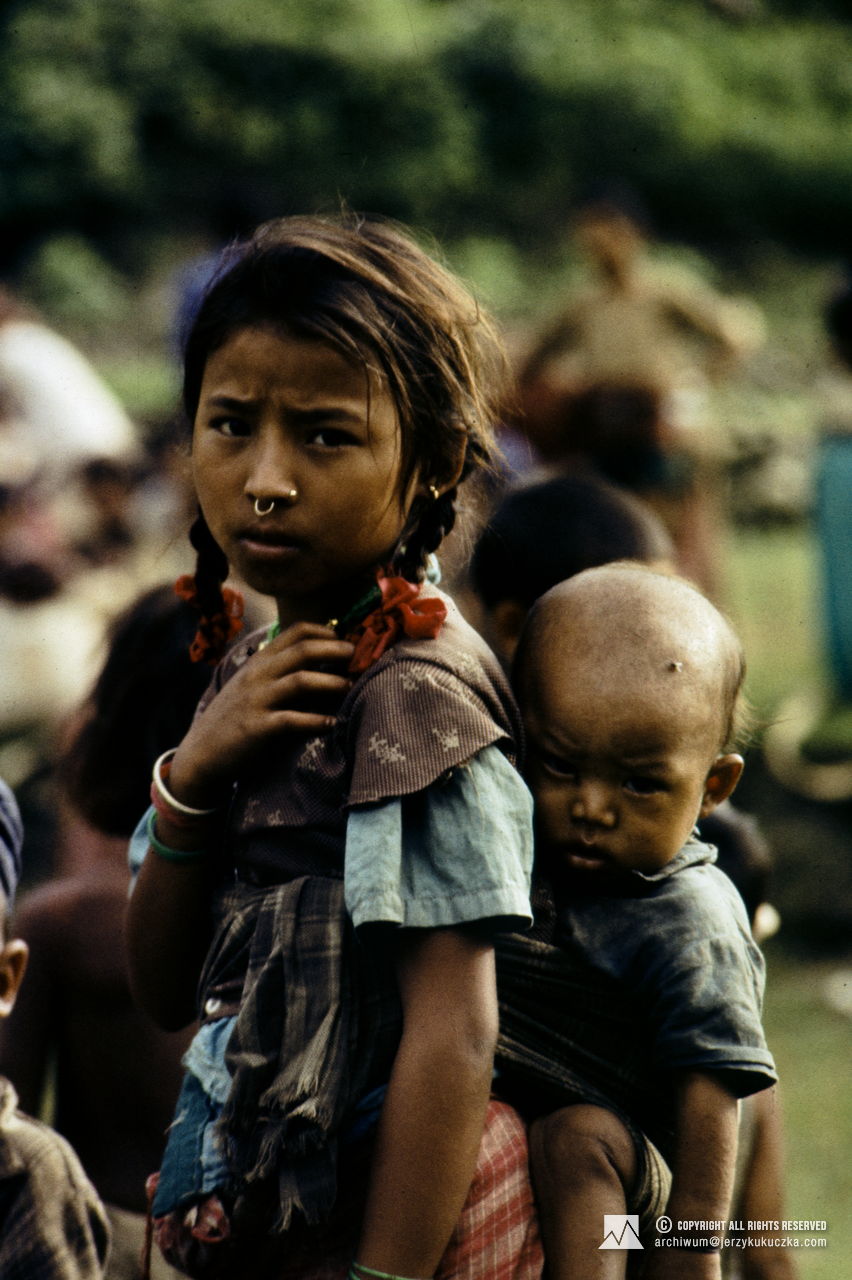 Nepalese children.