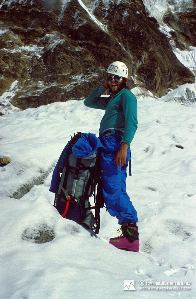 Artur Hajzer on the Annapurna slope.