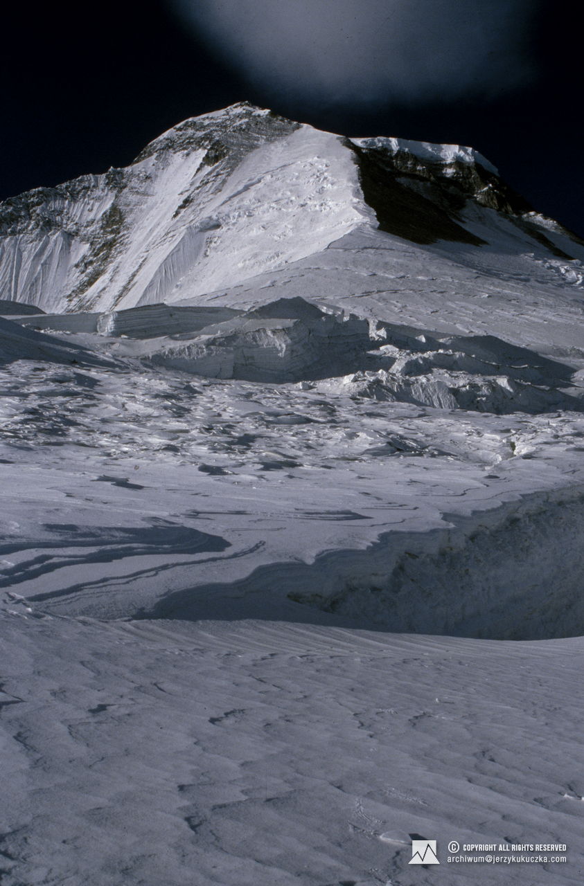 Szczyt Dhaulagiri (8167 m n.p.m.).