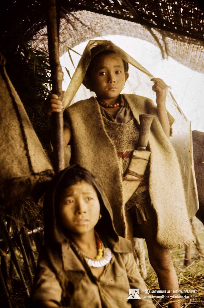 Nepalese children.