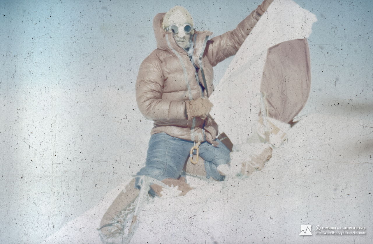 Jerzy Kukuczka on the top of Mount Everest (8,848 m above sea level) - May 19, 1980.