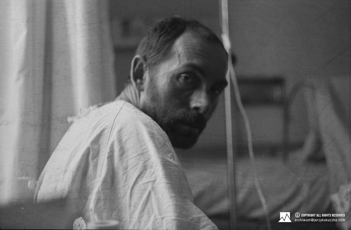 Jerzy Sznytzer w szpitalu w Anchorage.