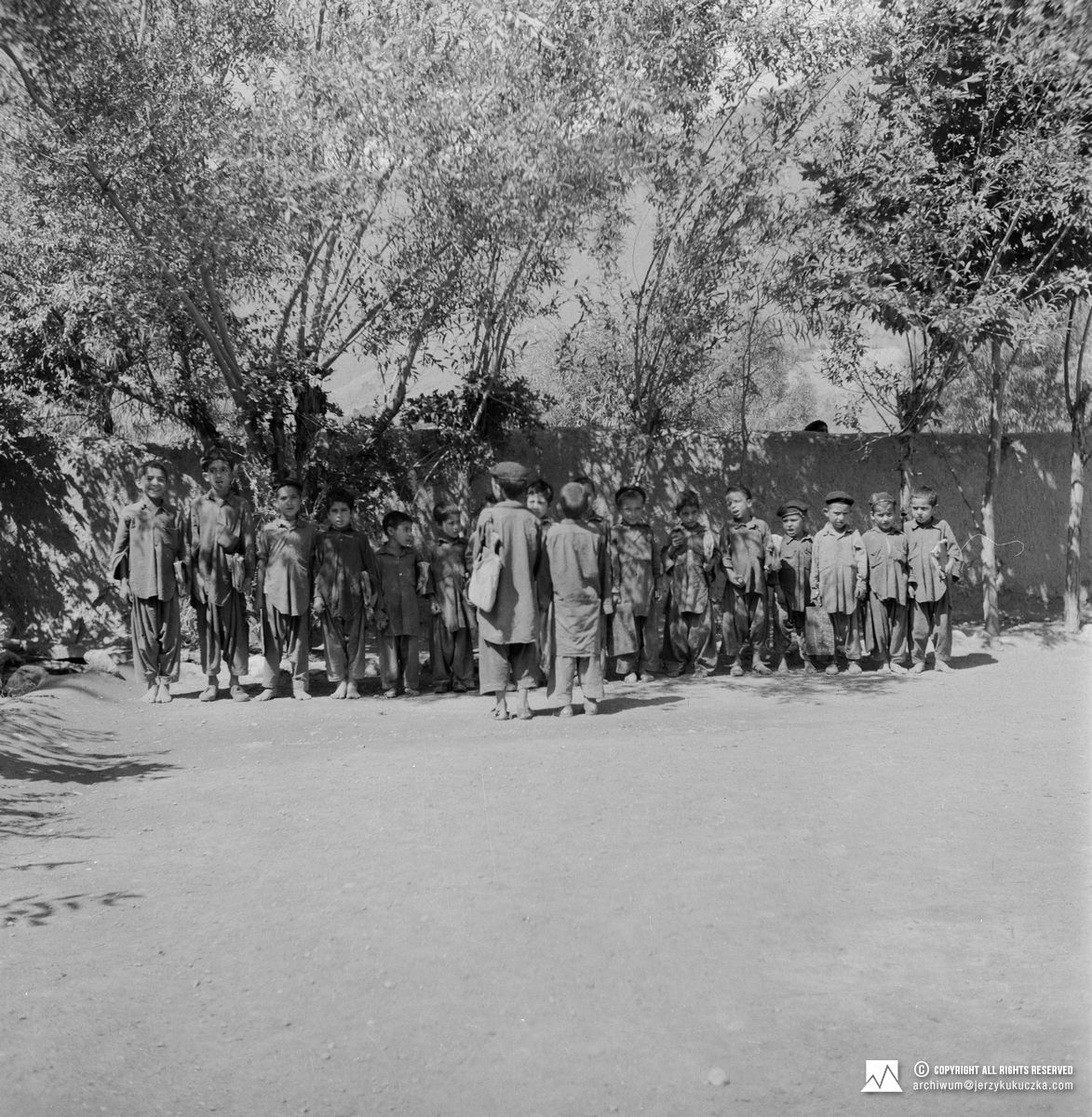 Pakistani children in Barum.