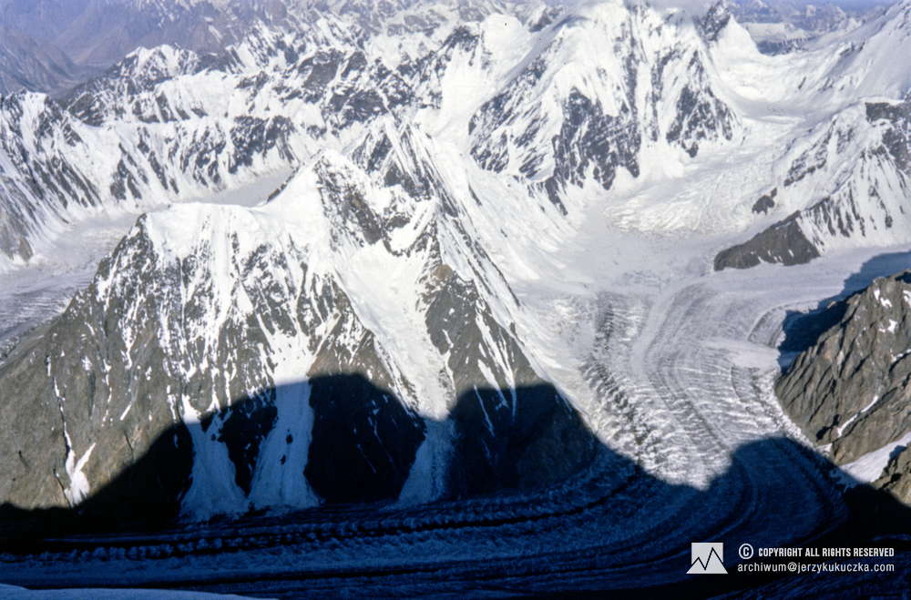 Savoia Glacier seen from Broad Peak slope.