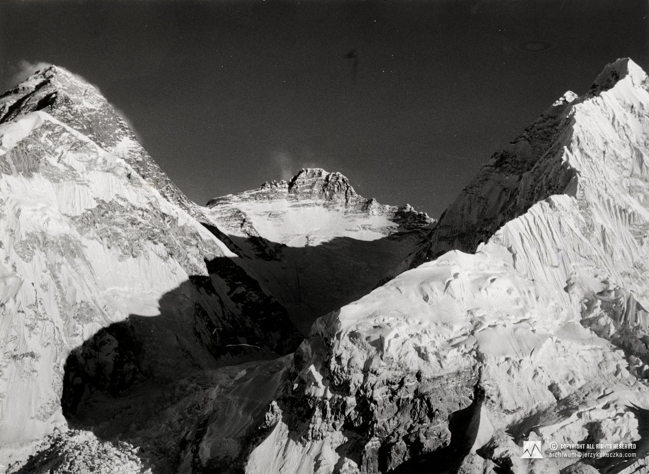 Peaks around the Western Cwm. Peaks from the left: Mount Everest (8,848 m above sea level), Lhotse (8,516 m above sea level) and Nuptse (7,861 m above sea level).
