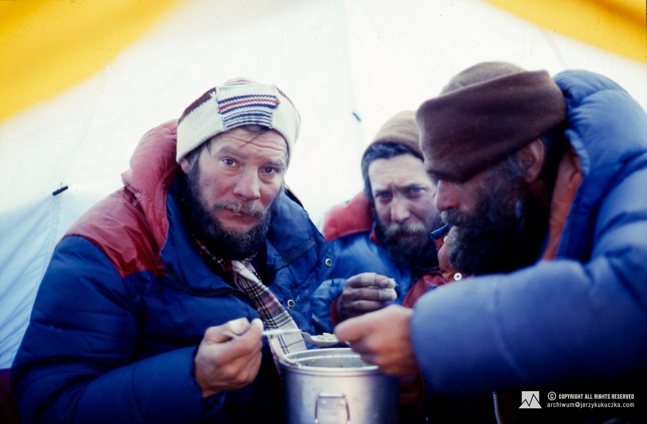 Participants of the expedition in the camp. From the left: Jerzy Kukuczka, Andrzej Czok and Janusz Baranek.