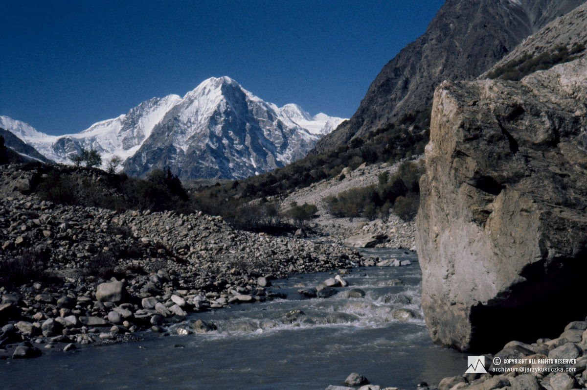 Turpin Peak (5924 m n.p.m.).