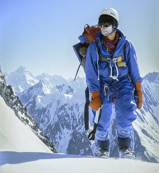 Wojciech Kurtyka en la ladera del Broad Peak.
